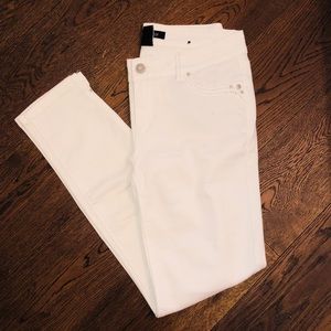 White House Black Marker Jeans
